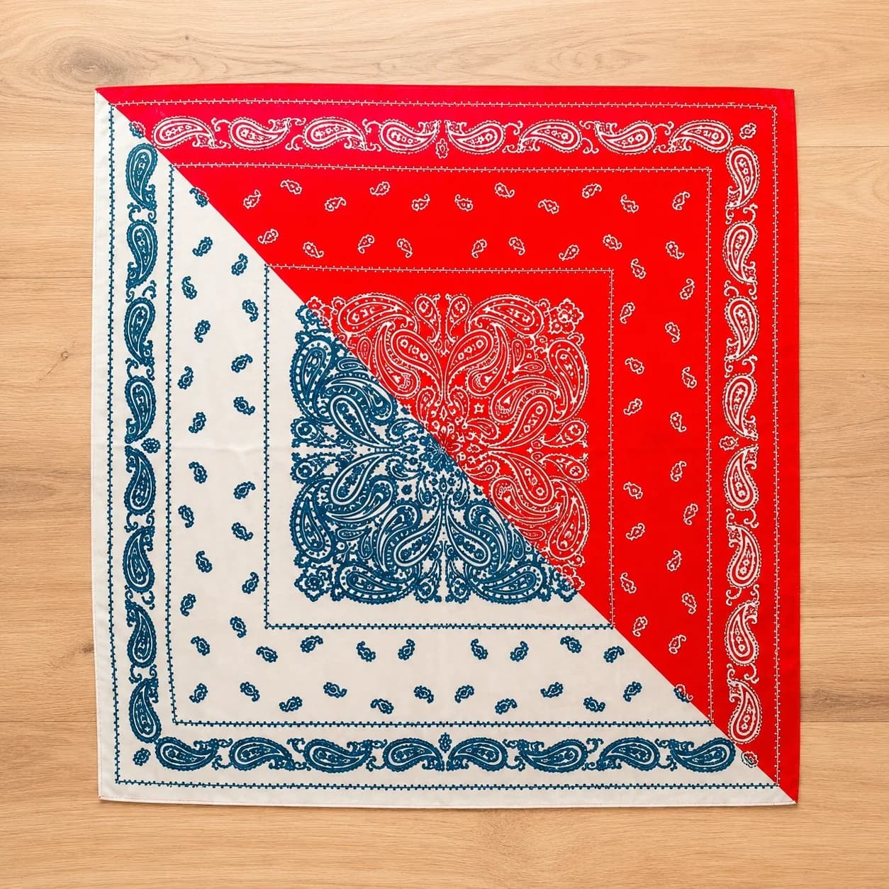 Silk Foulard – Neck & Waist Square